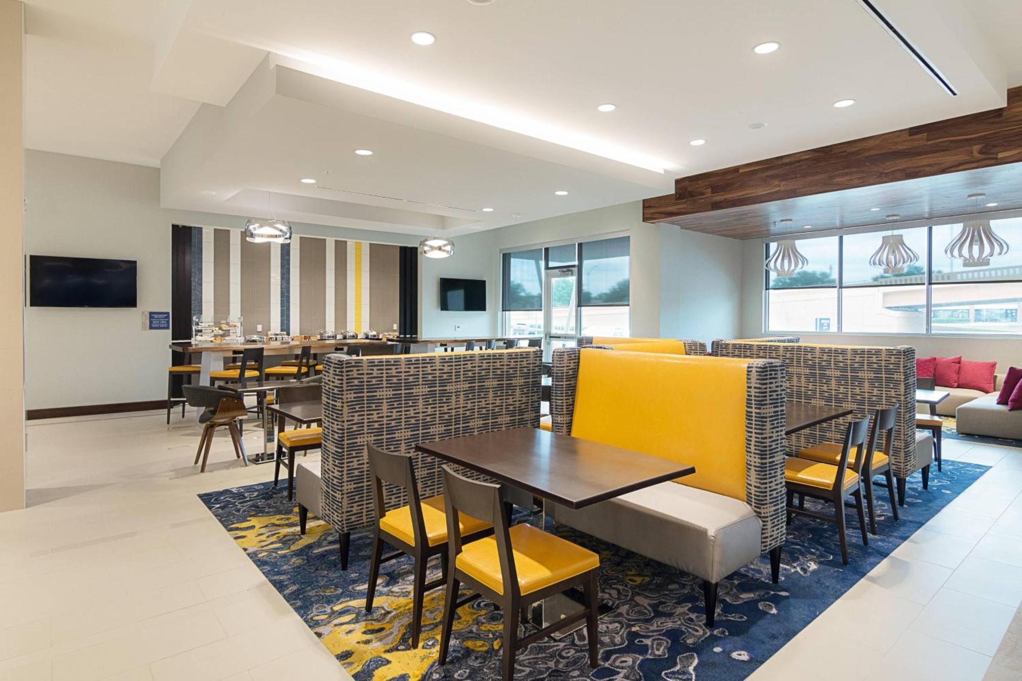 Springhill Suites By Marriott Fort Worth Fossil Creek Exterior photo